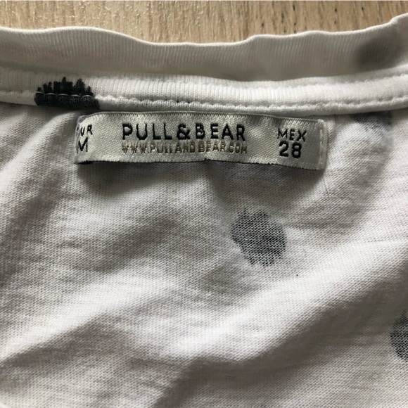 Pull & Bear Black & White Polka Dot T Shirt - Picture 6 of 11